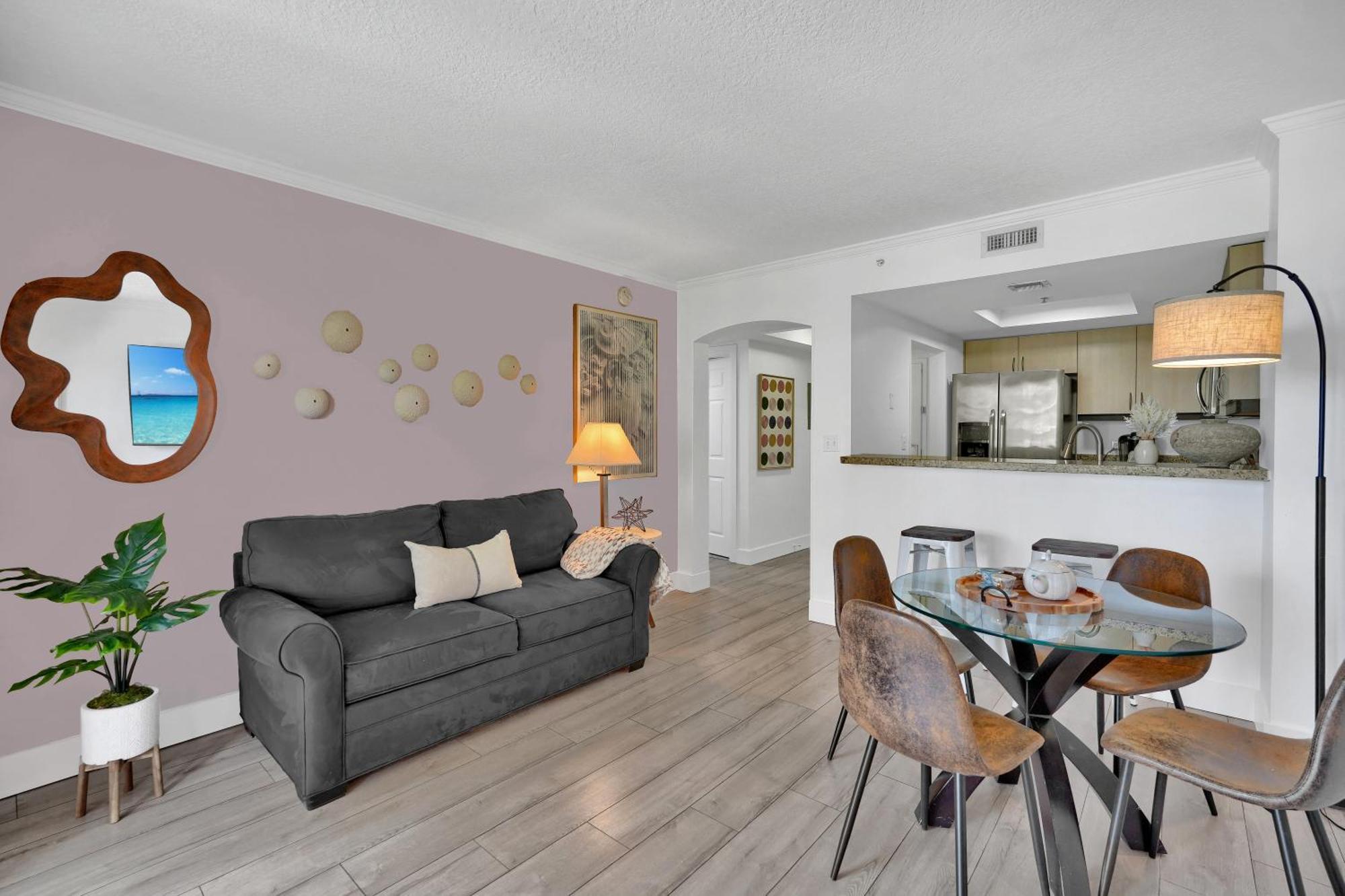 Serene Cozy Retreat With Balcony Free Parking Aparthotel *