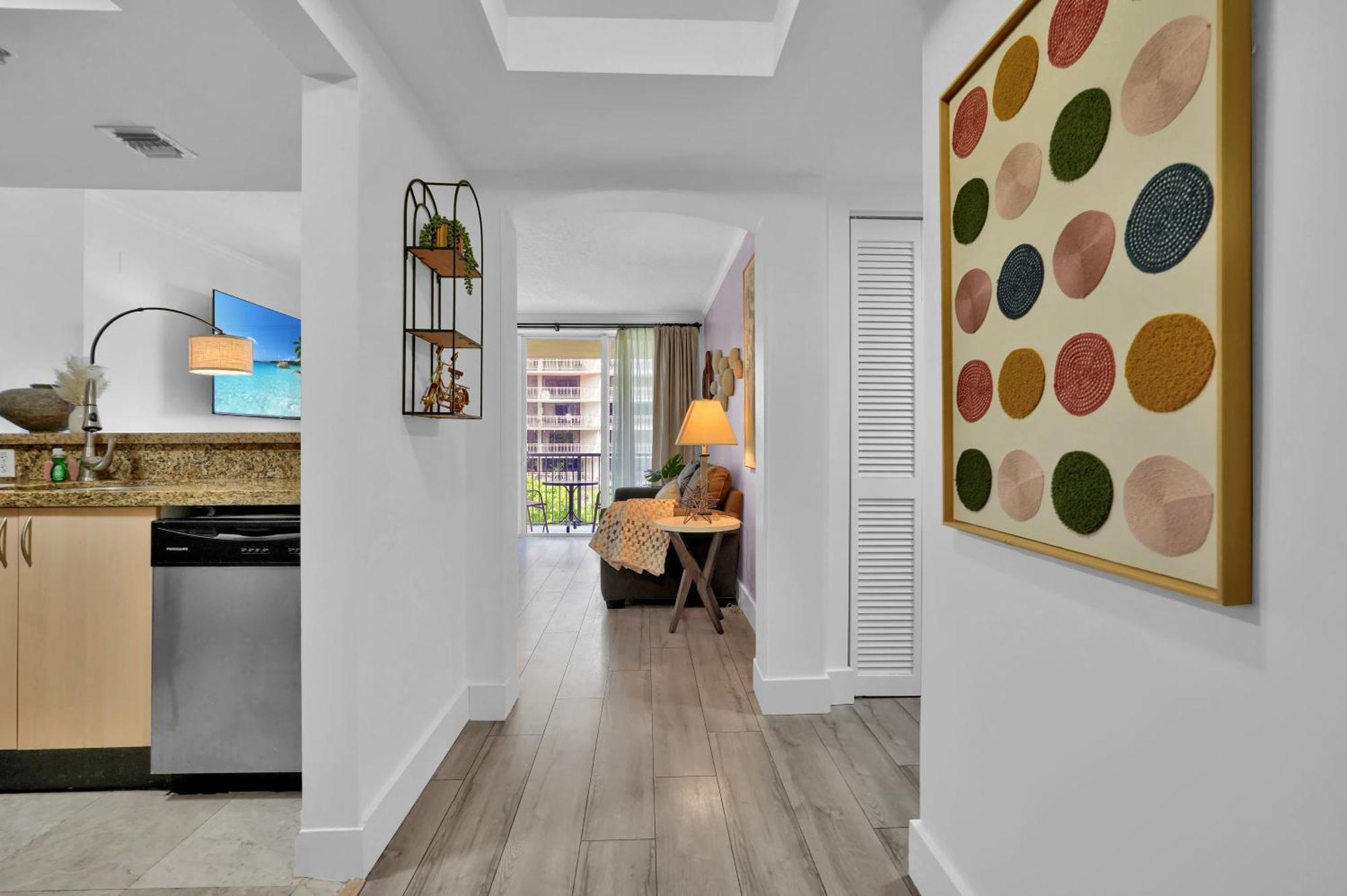 Serene Cozy Retreat With Balcony Free Parking Aparthotel *